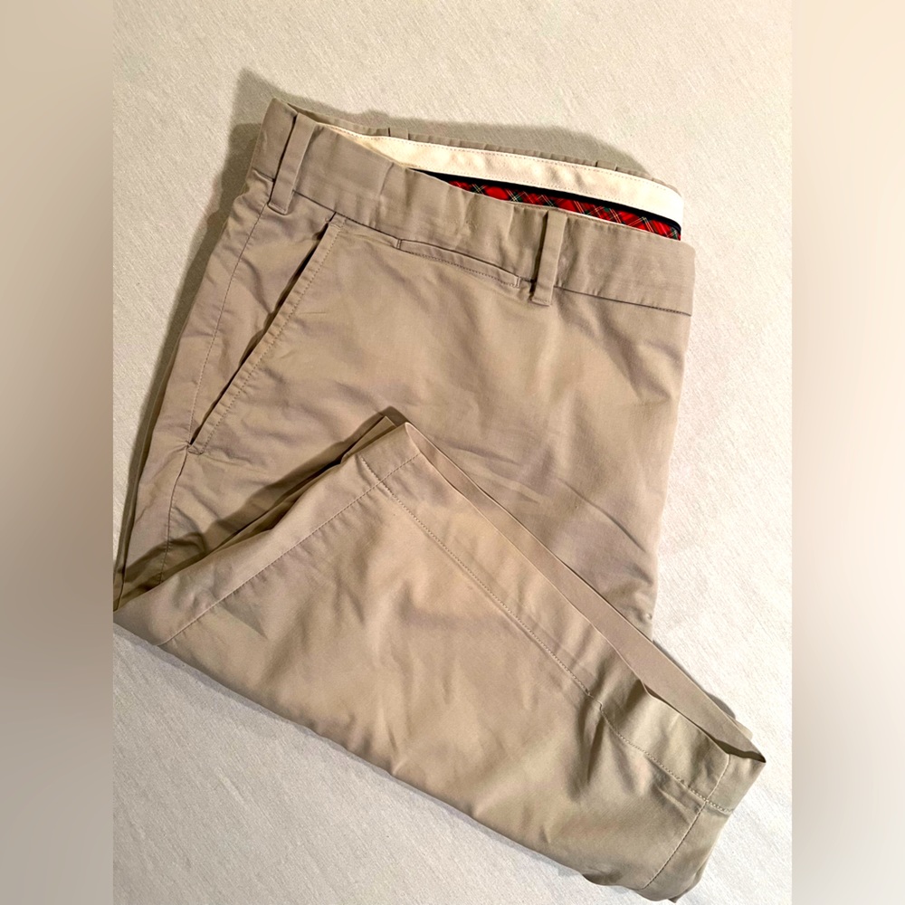 Khaki Polo golf shorts, size 40
